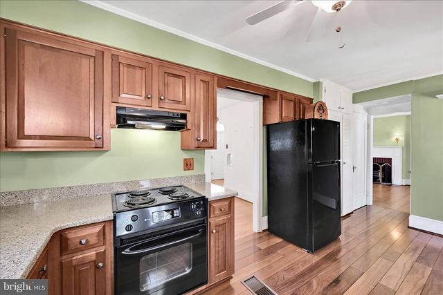 715 S MAIN ST, Red Lion, PA 17356