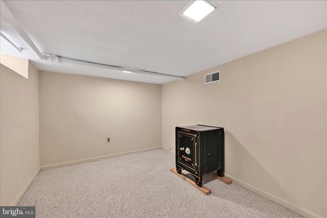 715 S MAIN ST, Red Lion, PA 17356
