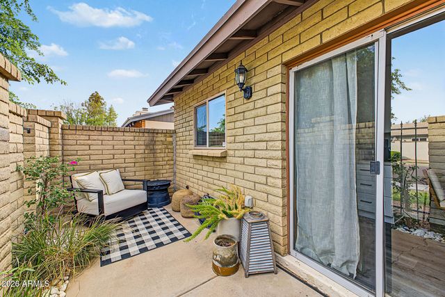 3306 S PARKSIDE Drive, Tempe, AZ 85282