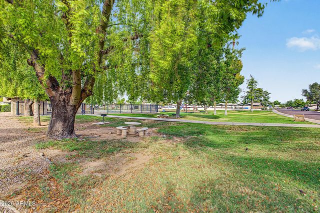 3306 S PARKSIDE Drive, Tempe, AZ 85282