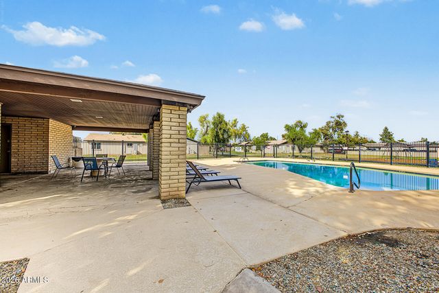 3306 S PARKSIDE Drive, Tempe, AZ 85282