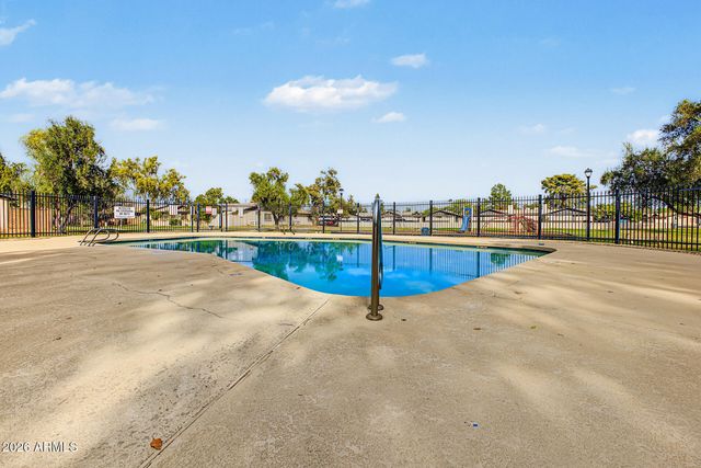 3306 S PARKSIDE Drive, Tempe, AZ 85282