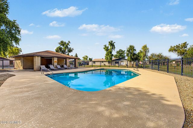 3306 S PARKSIDE Drive, Tempe, AZ 85282