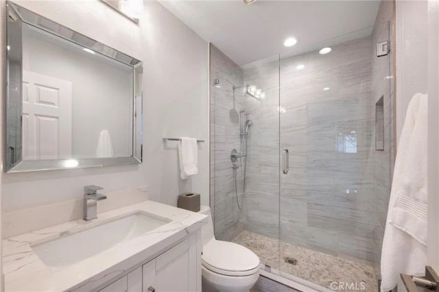 939 Blue Mountain, Westlake Village, CA 91362