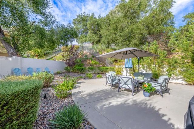 939 Blue Mountain, Westlake Village, CA 91362