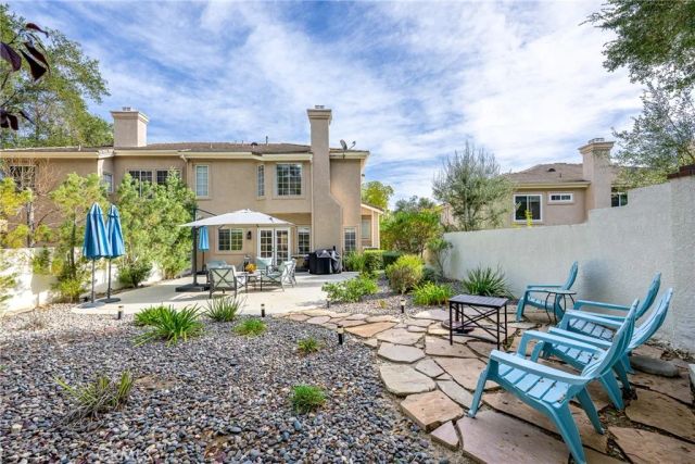 939 Blue Mountain, Westlake Village, CA 91362