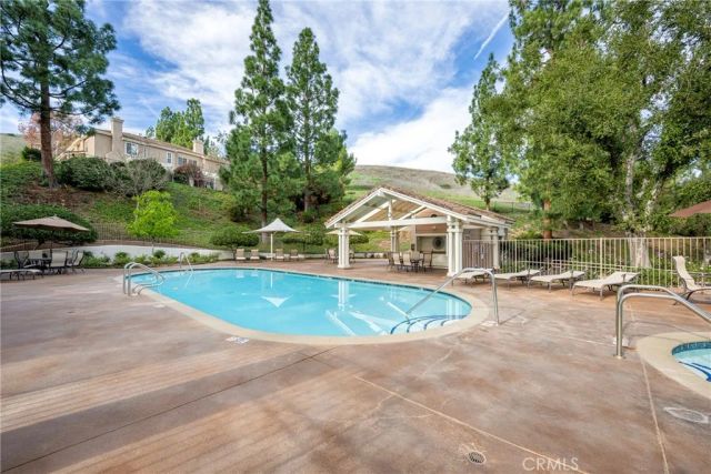 939 Blue Mountain, Westlake Village, CA 91362