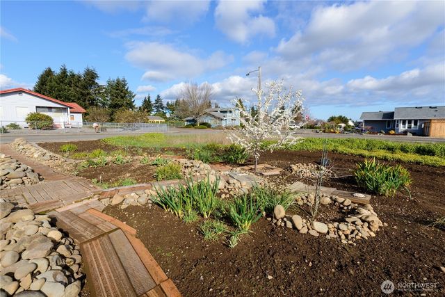 9999 Honeycomb Circle, Sequim, WA 98382