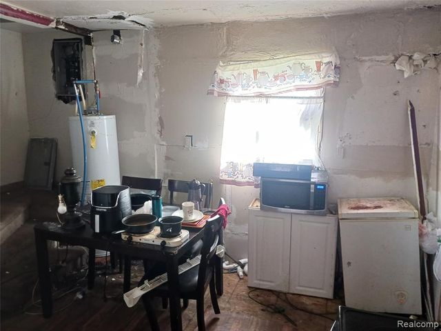 20252 Revere Street, Detroit, MI 48234