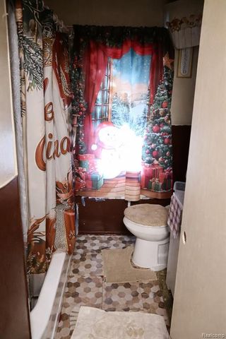 20252 Revere Street, Detroit, MI 48234