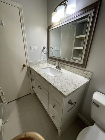 864 A Wax Myrtle Lane, Houston, TX 77079