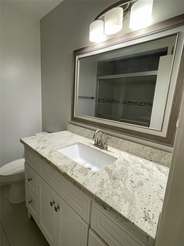 864 A Wax Myrtle Lane, Houston, TX 77079