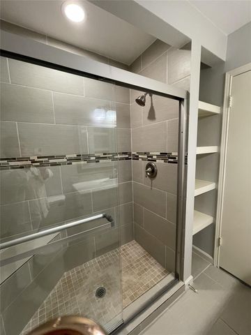864 A Wax Myrtle Lane, Houston, TX 77079