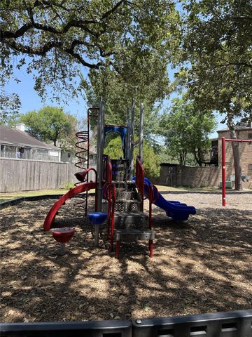 864 A Wax Myrtle Lane, Houston, TX 77079