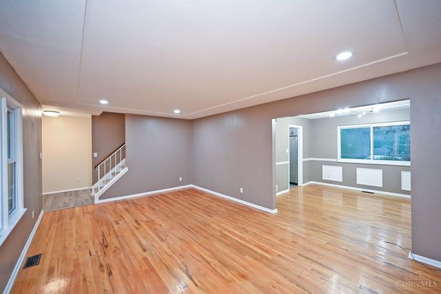 9133 Fontainebleau Terrace, Springfield Twp., OH 45231