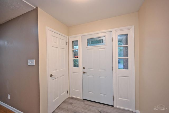 9133 Fontainebleau Terrace, Springfield Twp., OH 45231