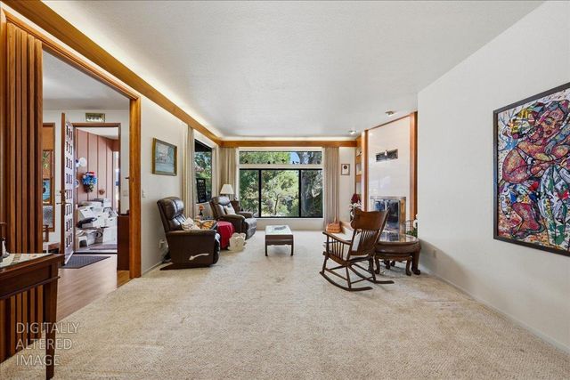 23410 Wayfarer Ct, Auburn, CA 95602
