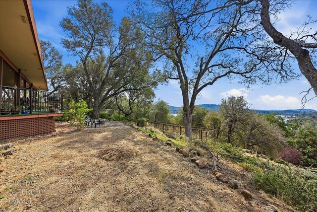 23410 Wayfarer Ct, Auburn, CA 95602