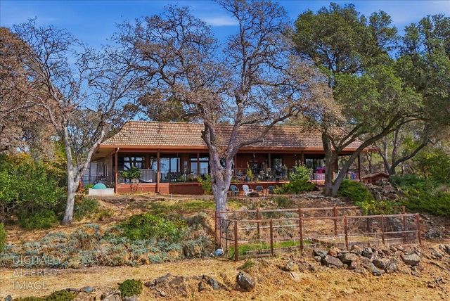 23410 Wayfarer Ct, Auburn, CA 95602
