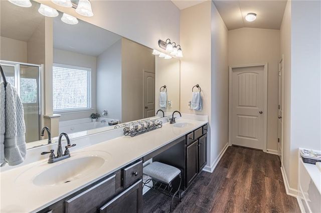 928 PINE Lane, Lawrenceville, GA 30043