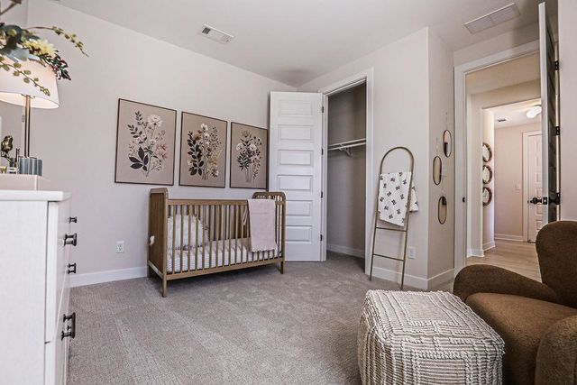 6910 WALKER FARMS DR, Bartlett, TN 38002