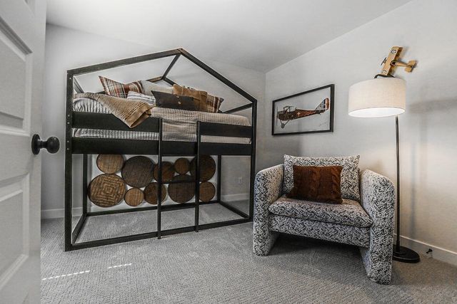 6910 WALKER FARMS DR, Bartlett, TN 38002