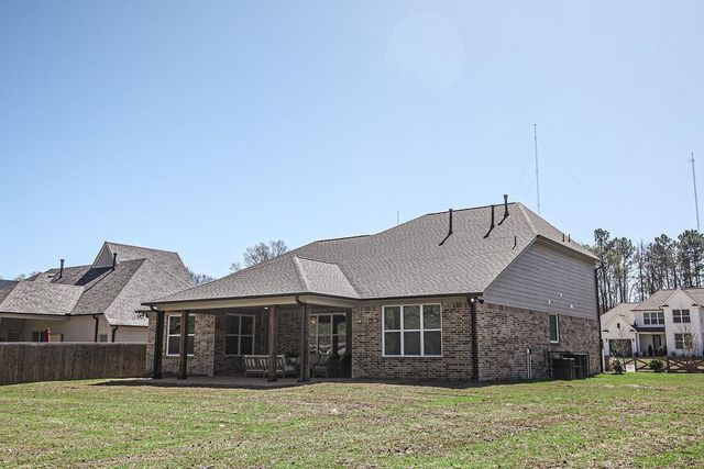 6910 WALKER FARMS DR, Bartlett, TN 38002