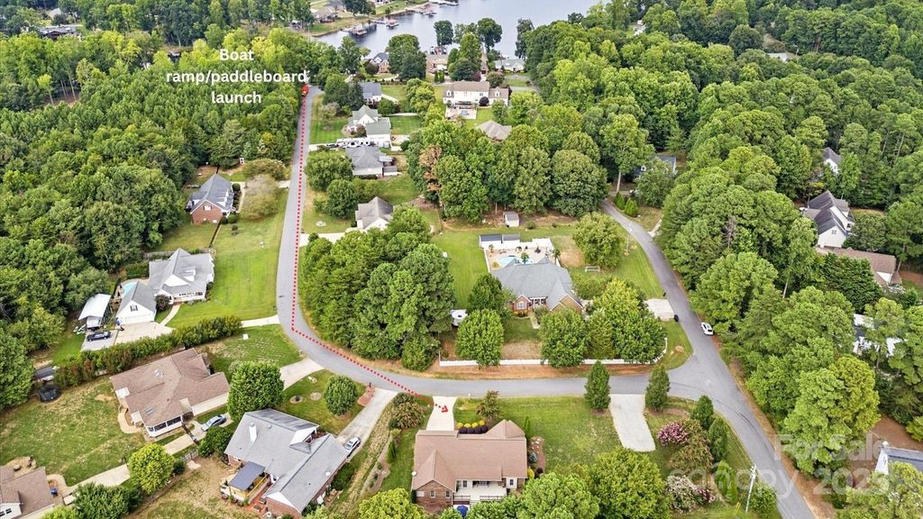 4853 Austin Shores Drive, Denver, NC 28037