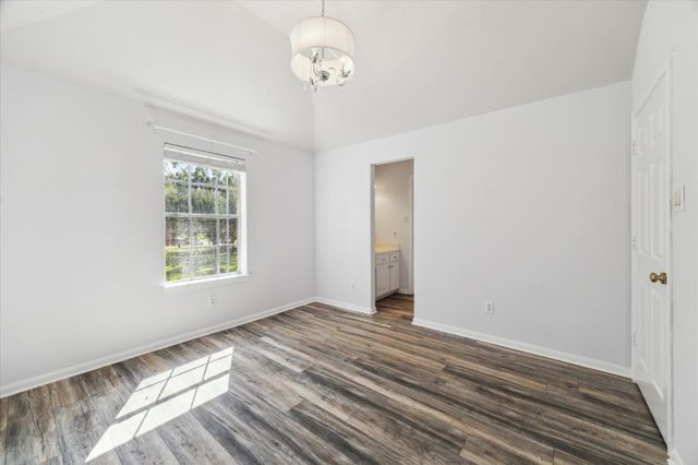 310 Brook Forest Trail, Sugar Land, TX 77478