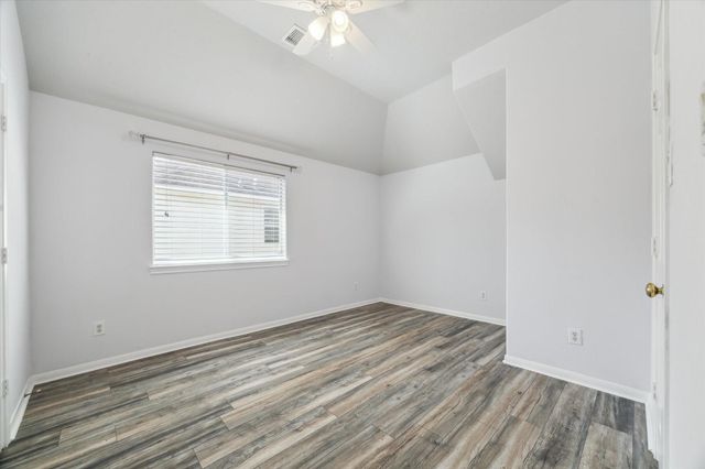 310 Brook Forest Trail, Sugar Land, TX 77478