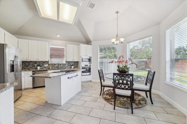 310 Brook Forest Trail, Sugar Land, TX 77478