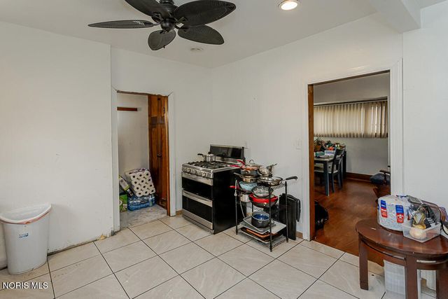 2336 South Avenue, Toledo, OH 43609