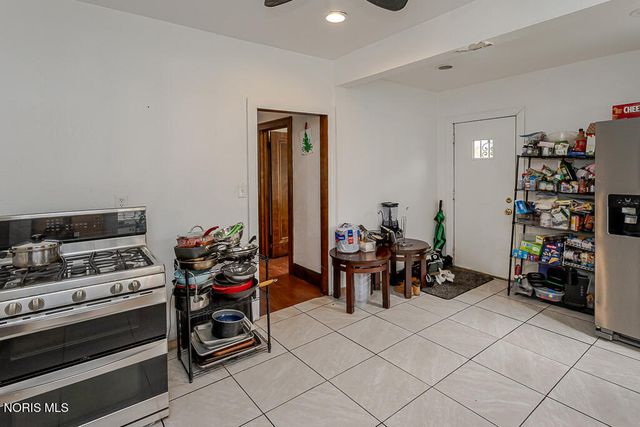 2336 South Avenue, Toledo, OH 43609