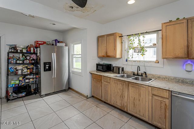 2336 South Avenue, Toledo, OH 43609