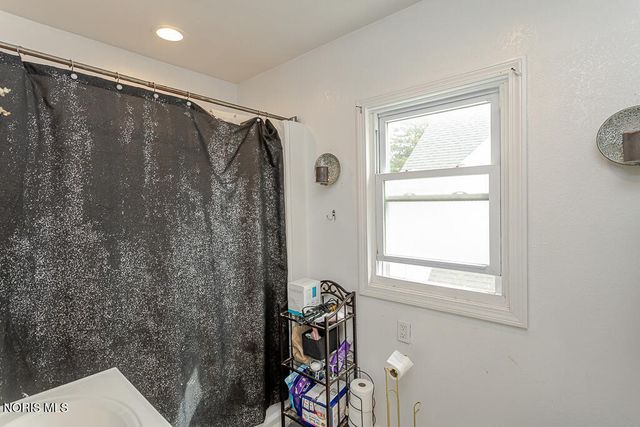 2336 South Avenue, Toledo, OH 43609