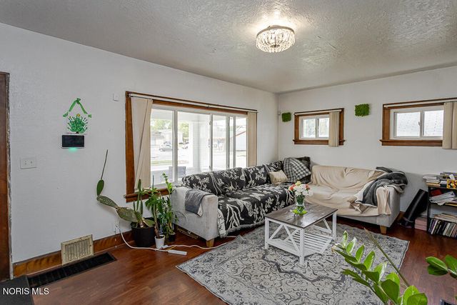 2336 South Avenue, Toledo, OH 43609