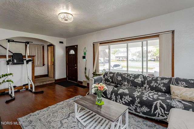 2336 South Avenue, Toledo, OH 43609