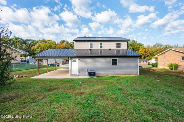 173 Kentucky Cir, Radcliff, KY 40160