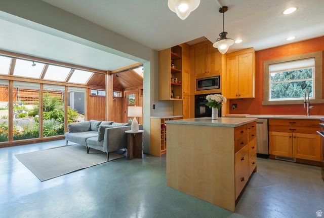 545 S ELIZABETH ST, Salt Lake City, UT 84102