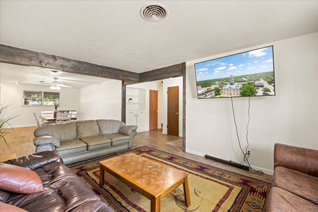 575 N Charlotte Avenue, Stephenville, TX 76401