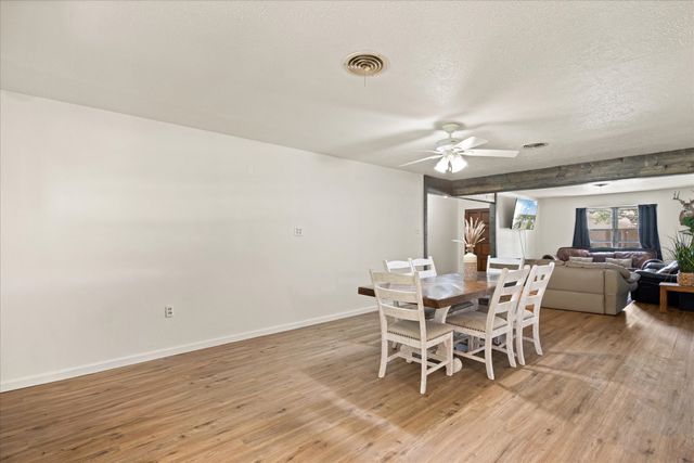 575 N Charlotte Avenue, Stephenville, TX 76401