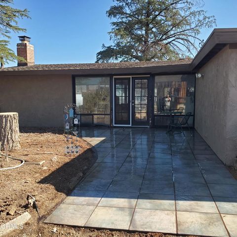 32756 121st Street E, Pearblossom, CA 93553