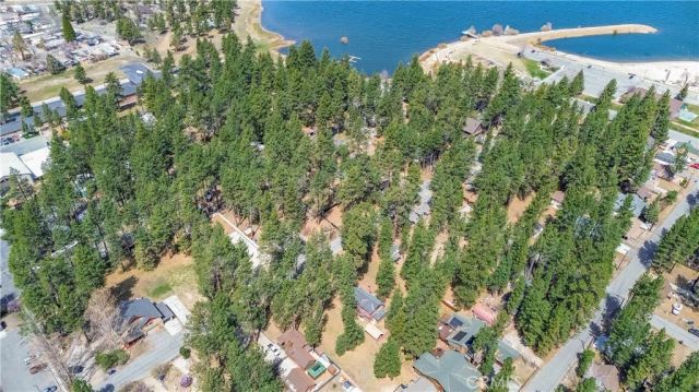 415 Knight, Big Bear Lake, CA 92315