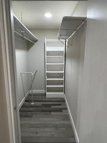 2522 Kingsdale Drive, Deer Park, TX 77536