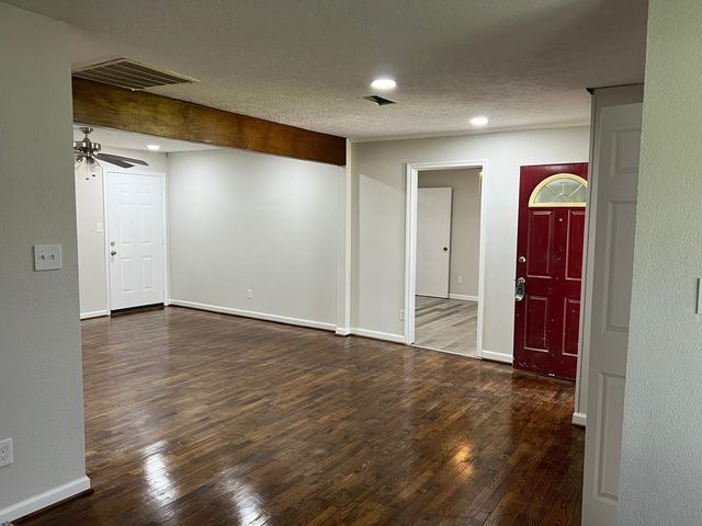 2522 Kingsdale Drive, Deer Park, TX 77536