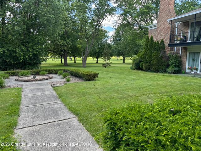 1740 Wellington Road 110, Lansing, MI 48910