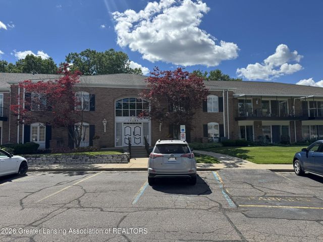 1740 Wellington Road 110, Lansing, MI 48910