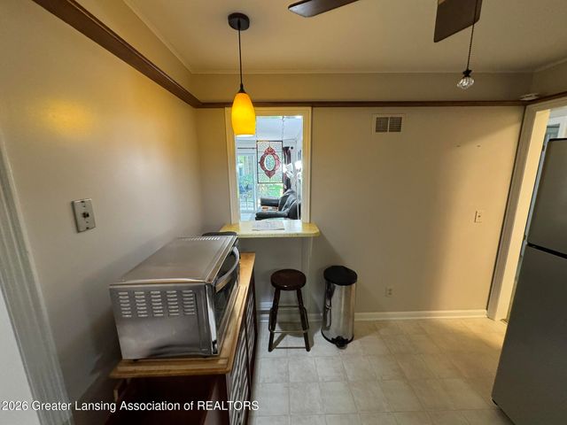 1740 Wellington Road 110, Lansing, MI 48910