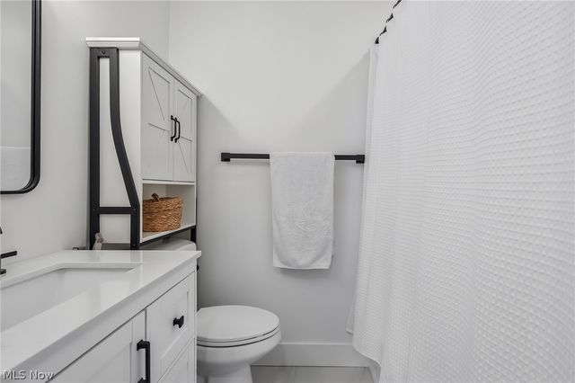 1304 State Road, Wadsworth, OH 44281