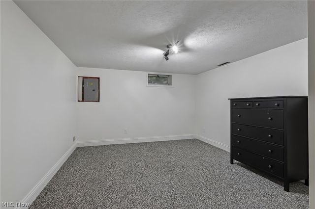 1304 State Road, Wadsworth, OH 44281